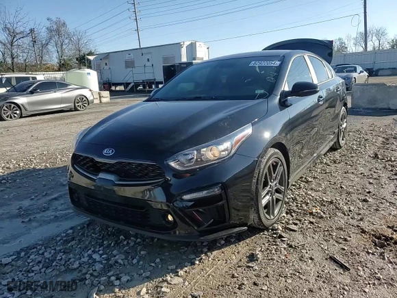 2021 Kia Forte GT-Line with VIN 3KPF34AD7ME292916, listed as a Copart auction lot 82922054 with 77,582 mi miles and Salvage Title. Bid and sale history available at carsss.com. Image 10.