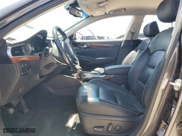 2019 Kia Cadenza Premium with VIN KNALB4J15K5165003, listed as a Copart auction lot 62901134 with 69,374 mi miles and Salvage Title. Bid and sale history available at carsss.com. Image 7.