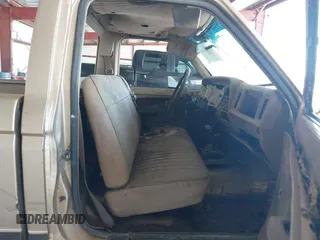1987 Ford Ranger with VIN 1FTCR11TXHUB58951, listed as a IAAI auction lot 41882096 with Not Provided miles and . Bid and sale history available at DreamBid. Image 5.