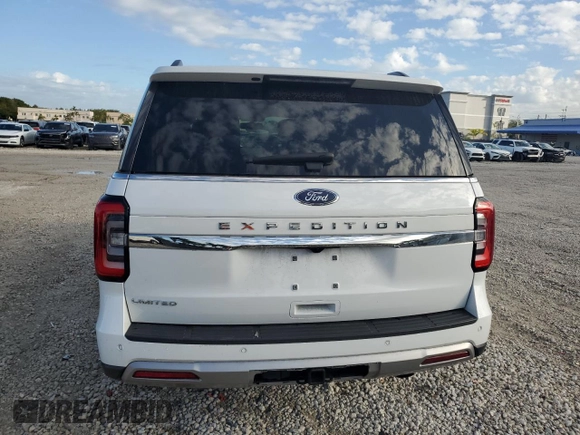 2022 Ford Expedition Limited with VIN 1FMJU1KT6NEA65222, listed as a Copart auction lot 45297205 with 38,423 mi miles and Clean Title. Bid and sale history available at carsss.com. Image 6.