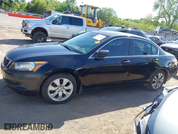 2009 Honda Accord EX-L z VIN 1HGCP268X9A127879, wystawiony jako IAAI lot #42071430 z przebiegiem 204 543 mil mil oraz . Historia ofert i sprzedaży dostępna na DreamBid. Obrazek 14.