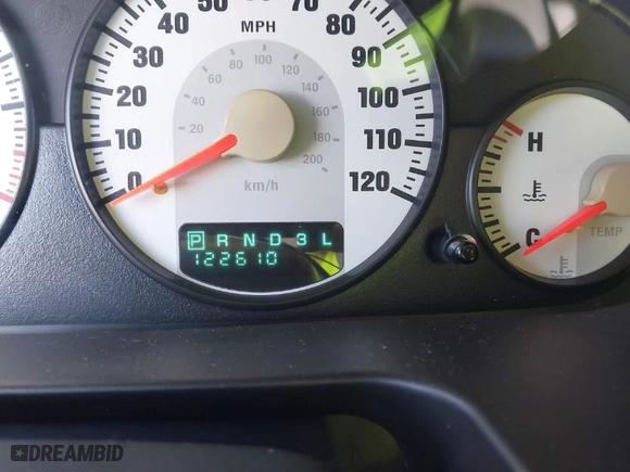 2005 Dodge Stratus Sdn SXT with VIN 1B3EL46X95N568803, listed as a IAAI auction lot 41467555 with 122,610 mi miles. Bid and sale history available at carsss.com. Image 16.