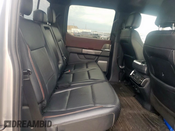 2021 Ford F-150 XL z VIN 1FTFW1E81MFC80401, wystawiony jako Copart lot #60142605 z przebiegiem 125 798 mil mil oraz Szkoda całkowita • Salvage title. Historia ofert i sprzedaży dostępna na DreamBid. Obrazek 10.