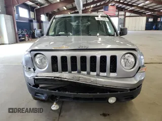 2015 Jeep Patriot Latitude with VIN 1C4NJPFB6FD430038, listed as a Copart auction lot 49212445 with 78,934 mi miles and Salvage Title. Bid and sale history available at DreamBid. Image 5.