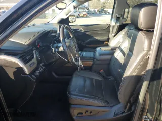 2020 GMC Yukon XL Denali with VIN 1GKS2HKJ9LR190876, listed as a Copart auction lot 46588685 with 157,882 mi miles and Salvage Title. Bid and sale history available at carsss.com. Image 7.