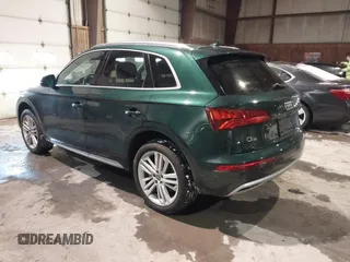2018 Audi Q5 Premium Plus with VIN WA1BNAFY9J2090780, listed as a IAAI auction lot 41370112 with 55,767 mi miles. Bid and sale history available at carsss.com. Image 3.