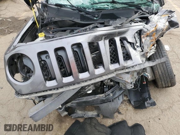 2017 Jeep Patriot Latitude with VIN 1C4NJPFB9HD184301, listed as a Copart auction lot 72726194 with Not Provided miles and Salvage Title. Bid and sale history available at DreamBid. Image 12.
