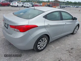 2013 Hyundai Elantra GLS z VIN 5NPDH4AEXDH187512, wystawiony jako IAAI lot #42360040 z przebiegiem 200 441 mil mil oraz . Historia ofert i sprzedaży dostępna na DreamBid. Obrazek 4.