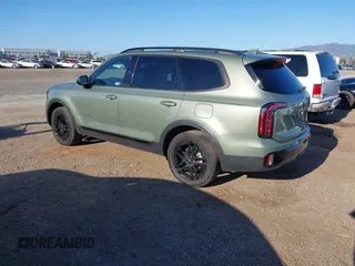 2024 Kia Telluride EX with VIN 5XYP3DGC1RG556502, listed as a IAAI auction lot 41993593 with 8,891 mi miles and . Bid and sale history available at carsss.com. Image 3.