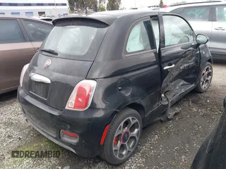 2016 FIAT 500 Sport z VIN 3C3CFFBR3GT133718, wystawiony jako IAAI lot #40791270 z przebiegiem 42 232 mil mil oraz . Historia ofert i sprzedaży dostępna na DreamBid. Obrazek 4.
