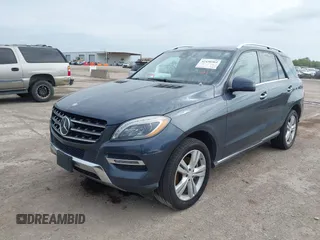 2014 Mercedes-Benz M 350 with VIN 4JGDA2EBXEA276400, listed as a IAAI auction lot 42430364 with 209,150 mi miles and . Bid and sale history available at DreamBid. Image 2.