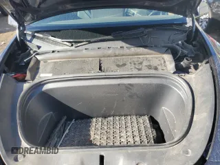 2024 Tesla Model Y Long Range with VIN 7SAYGDEE2RA252101, listed as a Copart auction lot 49514675 with 19,399 mi miles and Salvage Title. Bid and sale history available at DreamBid. Image 11.
