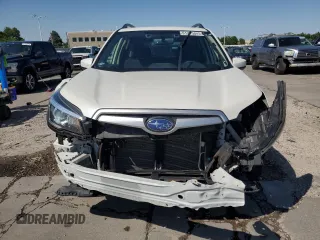 2019 Subaru Forester Premium with VIN JF2SKAEC2KH416326, listed as a Copart auction lot 61375845 with 89,374 mi miles and Salvage title. Bid and sale history available at DreamBid. Image 5.