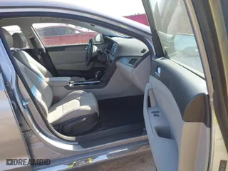 2015 Hyundai Sonata 2.4L Sport with VIN 5NPE34AF5FH080401, listed as a IAAI auction lot 41598870 with 72,047 mi miles. Bid and sale history available at carsss.com. Image 5.