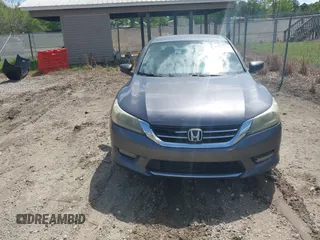 2014 Honda Accord Sport with VIN 1HGCR2F56EA288112, listed as a IAAI auction lot 41943936 with 237,900 mi miles and . Bid and sale history available at DreamBid. Image 6.