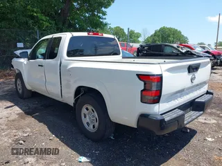 2023 Nissan Frontier S z VIN 1N6ED1CL8PN662408, wystawiony jako IAAI lot #42273671 z przebiegiem 23 955 mil mil oraz . Historia ofert i sprzedaży dostępna na DreamBid. Obrazek 3.