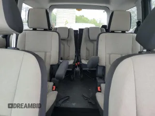 2016 Ford Transit Connect XLT z VIN NM0GE9F73G1241884, wystawiony jako Copart lot #56696495 z przebiegiem 131 929 mil mil oraz Czysty tytuł • Clean title. Historia ofert i sprzedaży dostępna na DreamBid. Obrazek 10.
