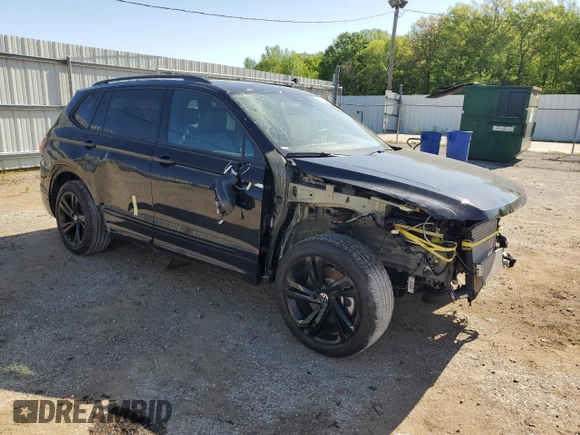 2024 Volkswagen Tiguan SE R-Line Black with VIN 3VVCB7AX5RM230267, listed as a Copart auction lot 52185675 with Not provided miles and Salvage title. Bid and sale history available at DreamBid. Image 4.