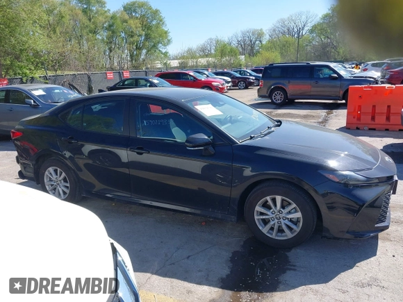 2025 Toyota Camry LE with VIN 4T1DAACK4SU513633, listed as a IAAI auction lot 42034741 with 27,024 mi miles and . Bid and sale history available at DreamBid. Image 14.