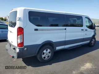 2018 Ford Transit Passenger XL z VIN 1FBZX2YM8JKA97299, wystawiony jako Copart lot #53553115 z przebiegiem 101 532 mil mil oraz Szkoda całkowita • Salvage title. Historia ofert i sprzedaży dostępna na DreamBid. Obrazek 3.