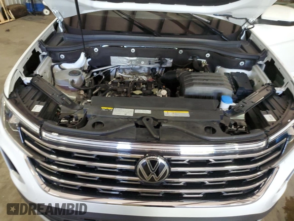 2024 Volkswagen Atlas SEL with VIN 1V2BR2CA9RC582947, listed as a Copart auction lot 55871905 with Not provided miles and Salvage title. Bid and sale history available at DreamBid. Image 12.