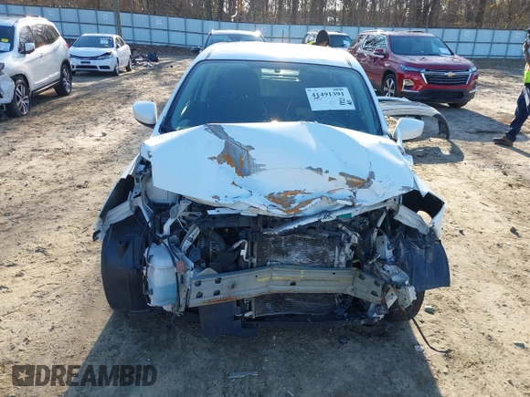 2019 Nissan Versa SV z VIN 3N1CN7AP4KL802692, wystawiony jako IAAI lot #41491391 z przebiegiem Nie podano mil oraz . Historia ofert i sprzedaży dostępna na DreamBid. Obrazek 6.