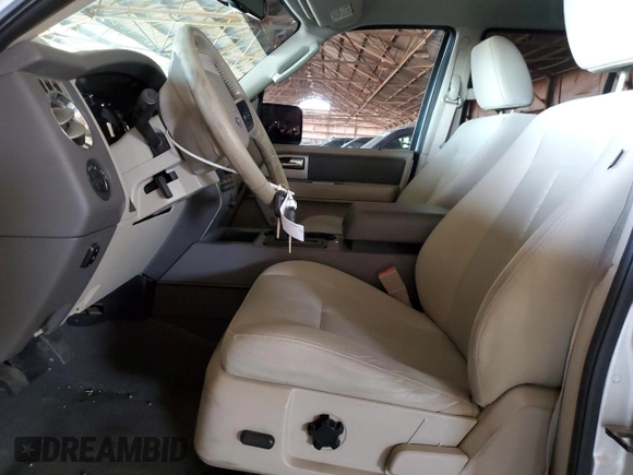 2010 Ford Expedition SSV with VIN 1FMJU1F53AEA00625, listed as a Copart auction lot 61420585 with 126,334 mi miles and Salvage title. Bid and sale history available at DreamBid. Image 7.