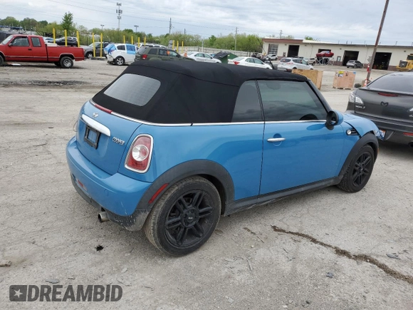 2014 MINI Convertible z VIN WMWZN3C57ET570016, wystawiony jako Copart lot #54565815 z przebiegiem 74 742 mil mil oraz Szkoda całkowita • Salvage title. Historia ofert i sprzedaży dostępna na DreamBid. Obrazek 3.