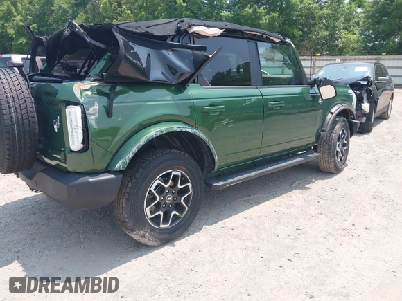 2024 Ford Bronco Outer Banks z VIN 1FMEE8BPXRLA06492, wystawiony jako IAAI lot #42365356 z przebiegiem 17 565 mil mil oraz . Historia ofert i sprzedaży dostępna na DreamBid. Obrazek 4.