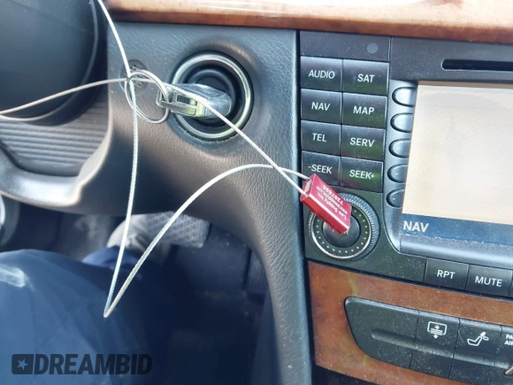 2004 Mercedes-Benz E 320 with VIN WDBUF82JX4X112305, listed as a IAAI auction lot 42058438 with 201,750 mi miles and . Bid and sale history available at DreamBid. Image 11.