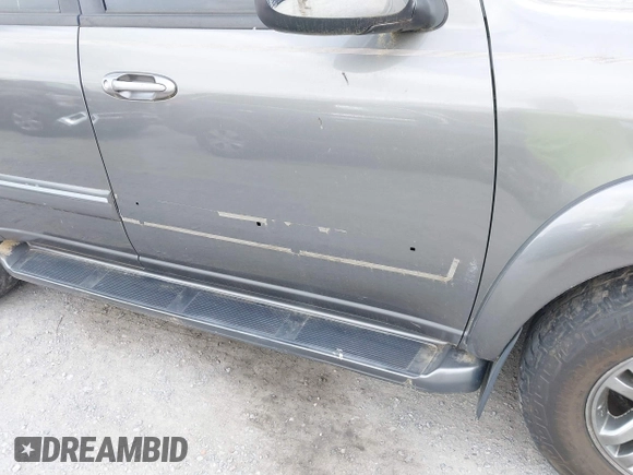 2007 Toyota Sequoia Limited with VIN 5TDBT48A57S292630, listed as a IAAI auction lot 42123231 with 245,692 mi miles and . Bid and sale history available at DreamBid. Image 6.