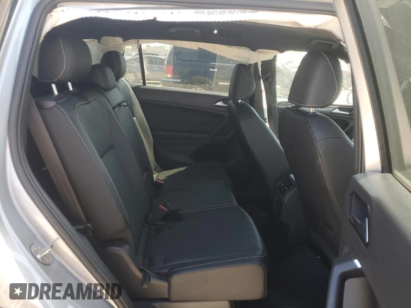 2022 Volkswagen Tiguan SE R-Line Black with VIN 3VVCB7AX1NM174113, listed as a Copart auction lot 51280465 with 42,260 mi miles and Clean title. Bid and sale history available at DreamBid. Image 11.