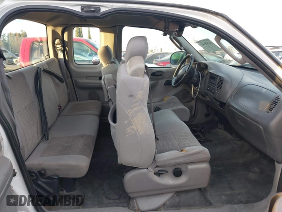 2004 Ford F-150 XL with VIN 2FTRX17W84CA43289, listed as a IAAI auction lot 41248462 with Not provided miles and . Bid and sale history available at DreamBid. Image 8.