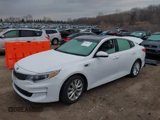 2016 Kia Optima EX with VIN 5XXGU4L31GG027250, listed as a IAAI auction lot 41881343 with 135,635 mi miles. Bid and sale history available at carsss.com. Image 17.