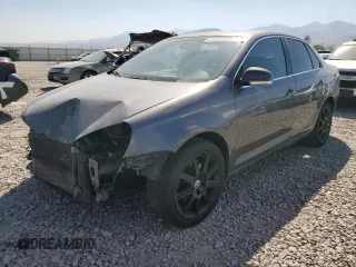 2006 Volkswagen Jetta с VIN 3VWKJ71K56M653408, выставлен на аукционе Copart как лот 69690674 с пробегом 186 130 миль миль и Списание • Salvage title. История ставок и продаж доступна на DreamBid. Изображение 1.