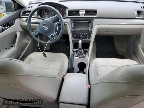 2015 Volkswagen Passat S with VIN 1VWAS7A31FC116893, listed as a Copart auction lot 51639775 with 15,500 mi miles and Clean title. Bid and sale history available at DreamBid. Image 8.