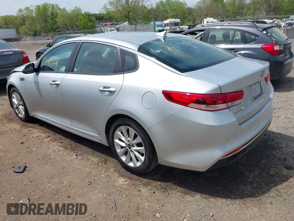 2018 Kia Optima LX with VIN 5XXGT4L37JG260818, listed as a IAAI auction lot 42114545 with 104,688 mi miles and . Bid and sale history available at carsss.com. Image 3.
