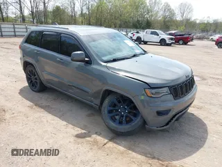 2020 Jeep Grand Cherokee Altitude z VIN 1C4RJFAG0LC391186, wystawiony jako IAAI lot #41996075 z przebiegiem 67 288 mil mil oraz . Historia ofert i sprzedaży dostępna na DreamBid. Obrazek 1.