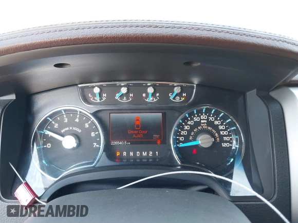 2014 Ford F-150 XL z VIN 1FTFW1ET4EKF06640, wystawiony jako IAAI lot #42372719 z przebiegiem 226 540 mil mil oraz . Historia ofert i sprzedaży dostępna na DreamBid. Obrazek 7.