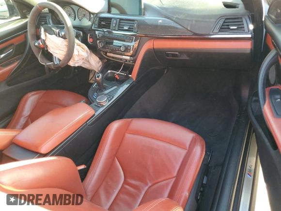 2015 BMW M4 with VIN WBS3R9C50FK331570, listed as a Copart auction lot 80739684 with 84,367 mi miles and Salvage Title. Bid and sale history available at carsss.com. Image 8.