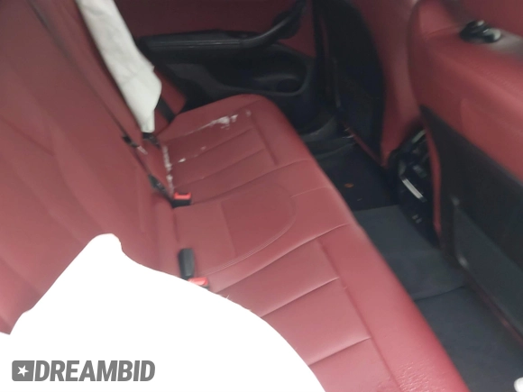 2023 BMW X4 xDrive30i z VIN 5UX33DT05P9R43464, wystawiony jako IAAI lot #41507571 z przebiegiem 32 914 mil mil oraz . Historia ofert i sprzedaży dostępna na DreamBid. Obrazek 8.