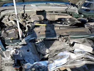2001 Ford F-250 XL with VIN 1FTNX21SX1EA80232, listed as a Copart auction lot 56067955 with 188,119 mi miles and Salvage title. Bid and sale history available at DreamBid. Image 11.