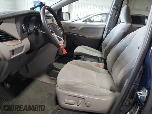 2018 Toyota Sienna LE Auto Access Seat with VIN 5TDKZ3DC9JS919210, listed as a Copart auction lot 51105765 with 100,160 mi miles and Salvage Title. Bid and sale history available at carsss.com. Image 7.