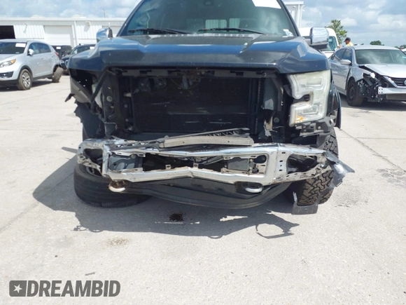 2015 Ford F-150 XLT with VIN 1FTEW1EF4FFC52928, listed as a IAAI auction lot 41994726 with 211,628 mi miles. Bid and sale history available at carsss.com. Image 13.