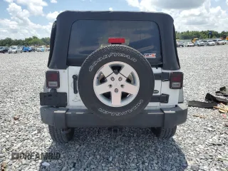 2012 Jeep Wrangler Unlimited Sport with VIN 1C4BJWDG6CL240673, listed as a Copart auction lot 60669625 with Not provided miles and Salvage title. Bid and sale history available at DreamBid. Image 6.