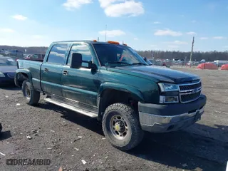 2003 Chevrolet Silverado 2500HD LT3 with VIN 1GCHK23G93F134296, listed as a IAAI auction lot 41546094 with 265,000 mi miles. Bid and sale history available at carsss.com. Image 1.