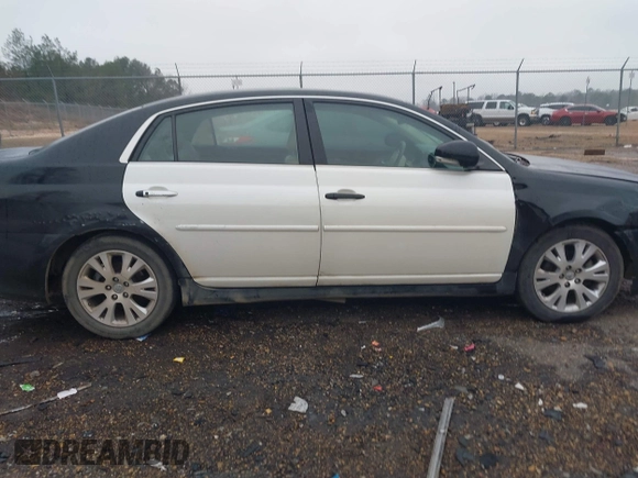 2011 Toyota Avalon with VIN 4T1BK3DB1BU431163, listed as a IAAI auction lot 41547388 with 136,046 mi miles and . Bid and sale history available at DreamBid. Image 13.
