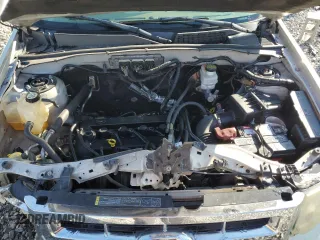 2010 Ford Escape XLT с VIN 1FMCU0D71AKA71198, выставлен на аукционе Copart как лот 48766805 с пробегом 243 732 миль миль и Списание • Salvage title. История ставок и продаж доступна на DreamBid. Изображение 12.