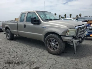 2006 Ford F-250 XL with VIN 1FTSX20566EA53924, listed as a Copart auction lot 56598195 with 237,387 mi miles and Salvage title. Bid and sale history available at DreamBid. Image 4.