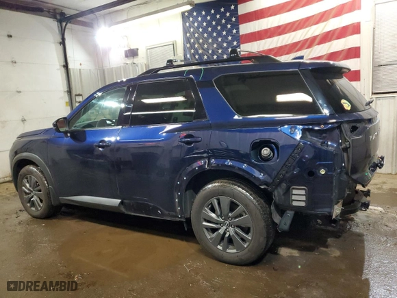 2024 Nissan Pathfinder Rock Creek with VIN 5N1DR3BD9RC261983, listed as a Copart auction lot 83951004 with 8,555 mi miles and Salvage Title. Bid and sale history available at carsss.com. Image 2.